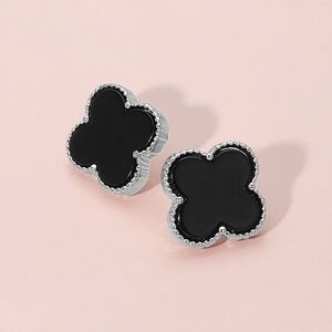Black Silver Quatrefoil Stud Earrings 0.75" Casual Clover Jewelry